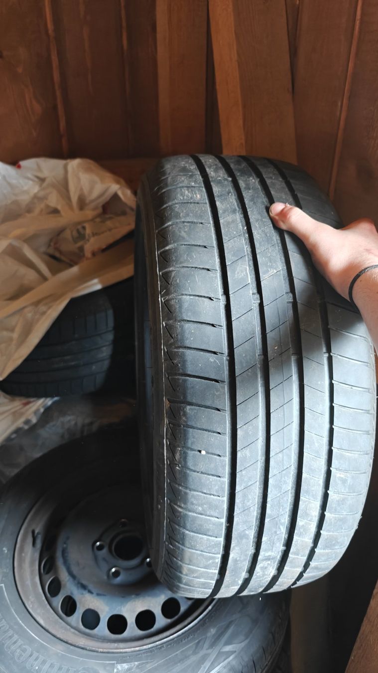 Firestone Pneumatici & Ruote complete: Firestone roadhawk 2 235 45 R18 – Usato da Boll venduto da Matthias2001 4