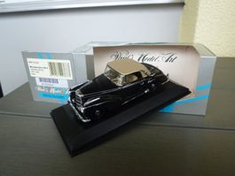 Mercedes 300S Cabriolet soft top