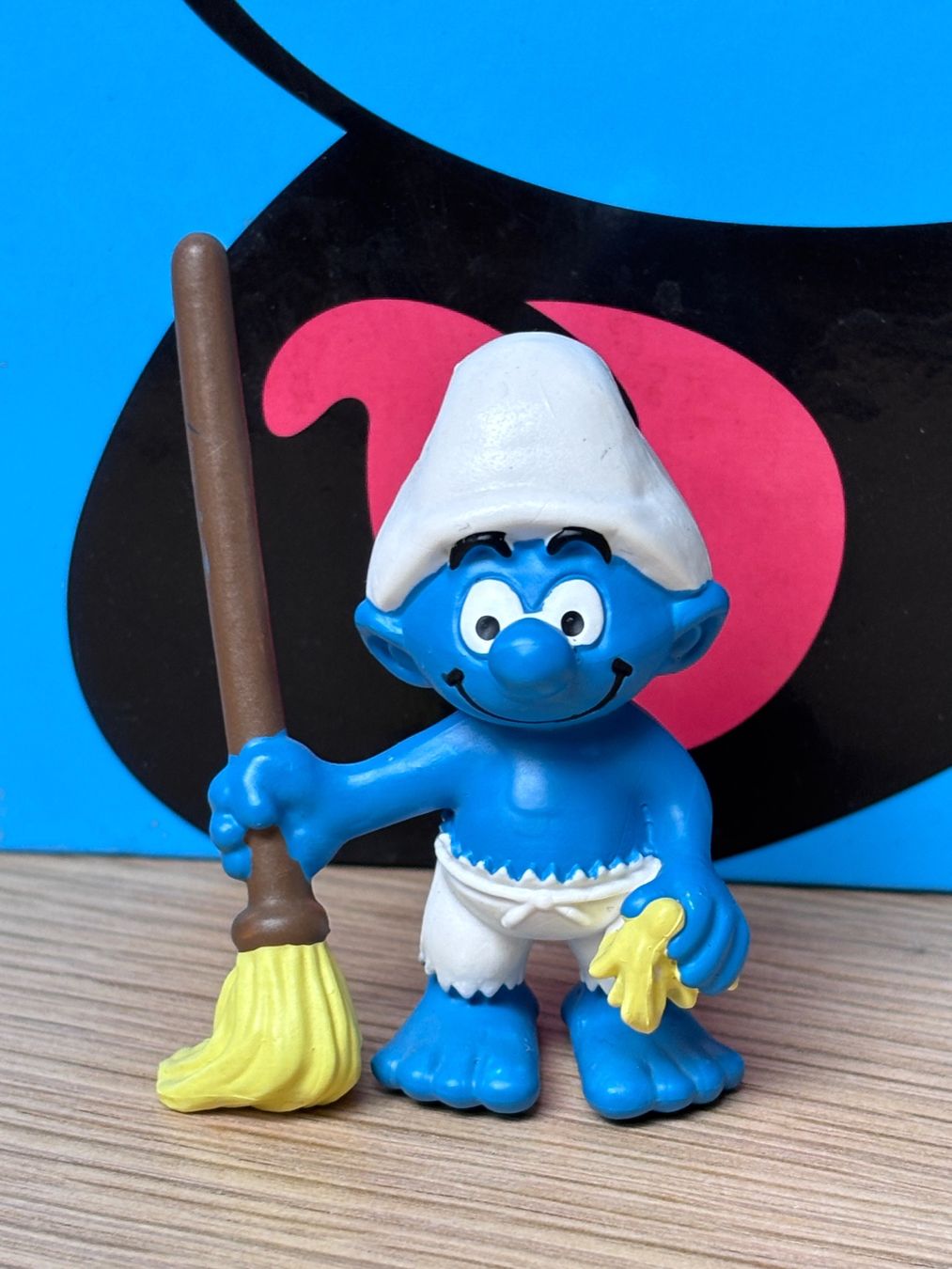 Schleich Statuette: Schlumpf-Pirat mit Wischmob – Usato da Lyss venduto da Duckszone