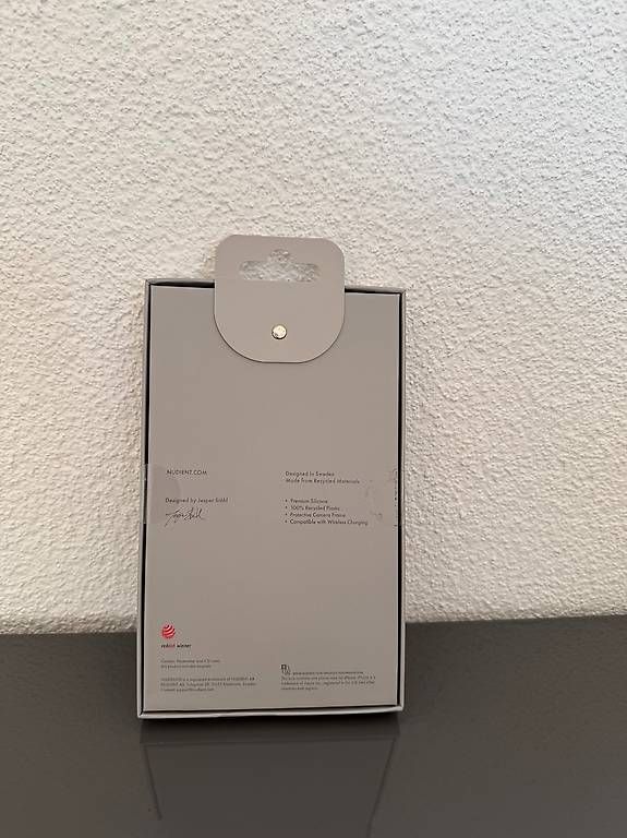 Cover & Protezioni schermo: Nudient Case/Hülle Iphone 16 Pro – Nuovo e nell'imballaggio originale da St. Gallen venduto da Nata_i 4