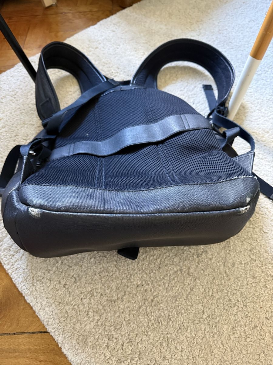 Tommy Hilfiger Rucksäcke: Sac à dos Tommy Hilfiger bleu marine – Gebraucht aus Villars-sur-Ollon von rom_852b 9