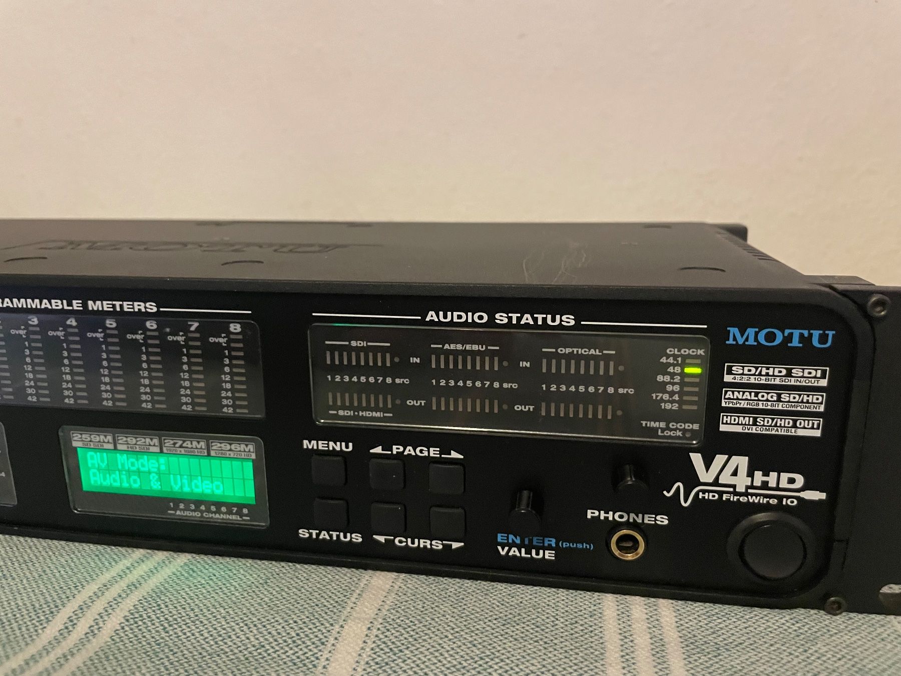 Strumenti musicali: MOTU v4hd – Usato da Zürich venduto da beli_30 4