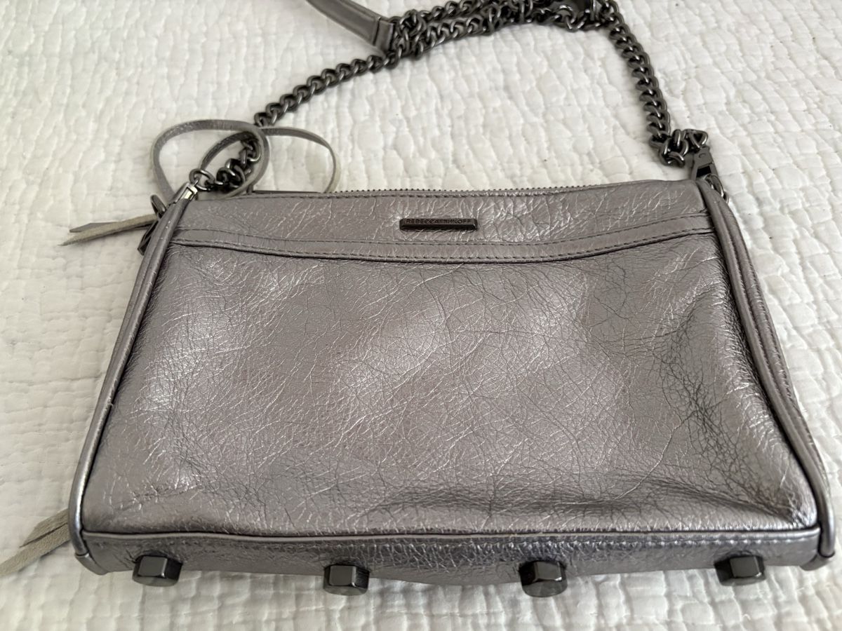 Borse da donna: Rebecca Minkoff herziges metallicgraues Crossovertäschli – Usato da Bad Ragaz venduto da Sorrento55 2