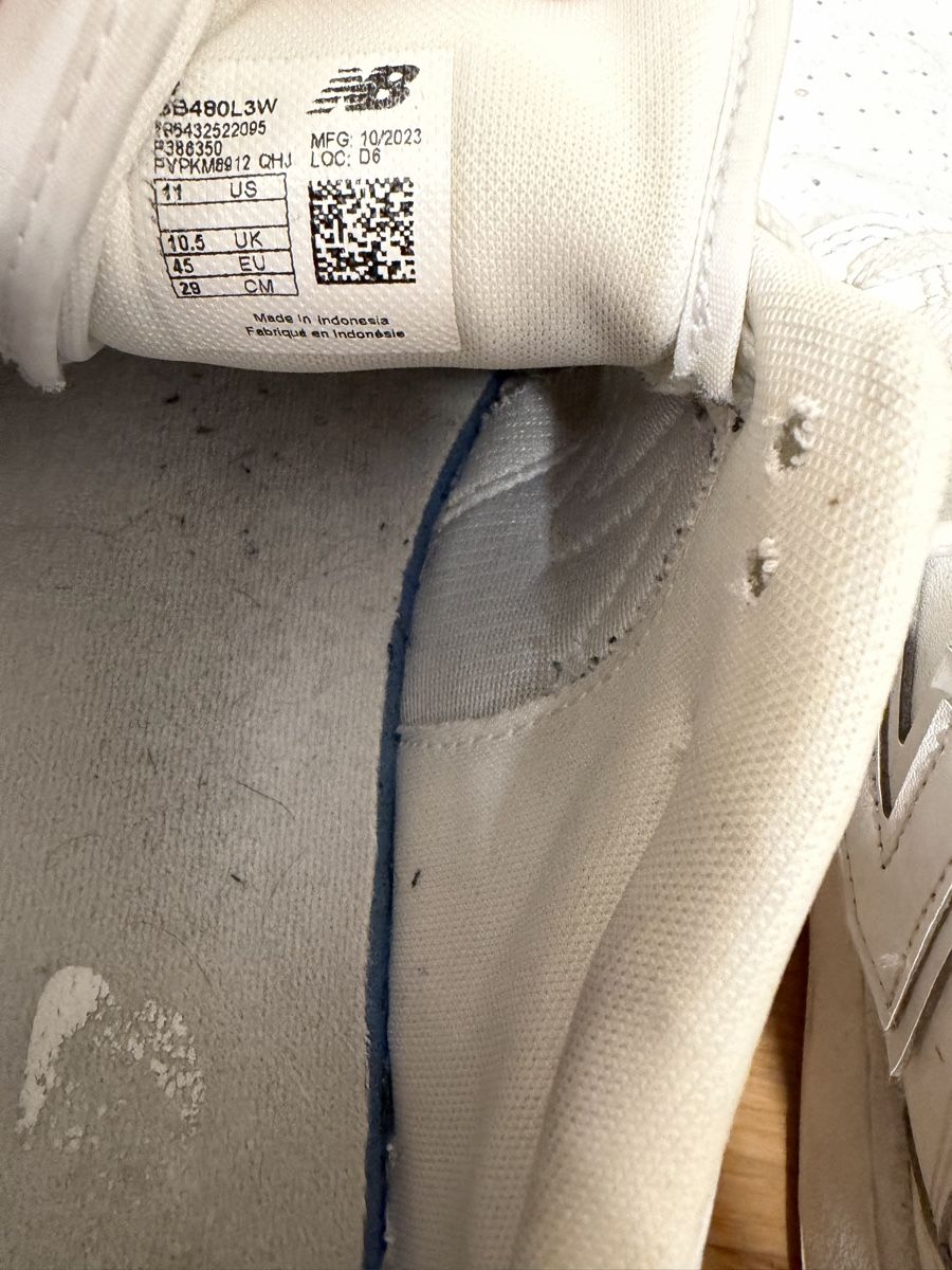 New Balance Chaussures hommes: New Balance Sneaker weiss – D'occasion à Recherswil par Noname1 4
