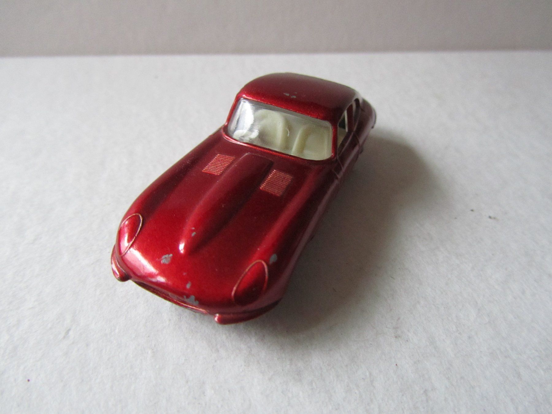 Matchbox Modellini d'auto: Jaguar E Type, Matchbox Lesney, Nr. 32 B, 1962-1968 – Usato da Weiningen ZH venduto da dietsch57 1