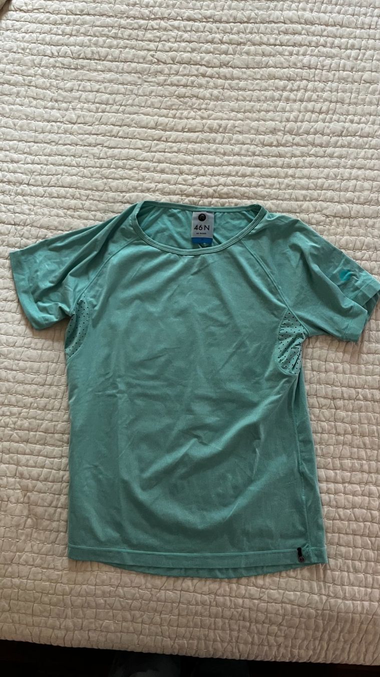 Tops: 46N: Wandertop – Gebraucht aus Zürich von ann_ngp7