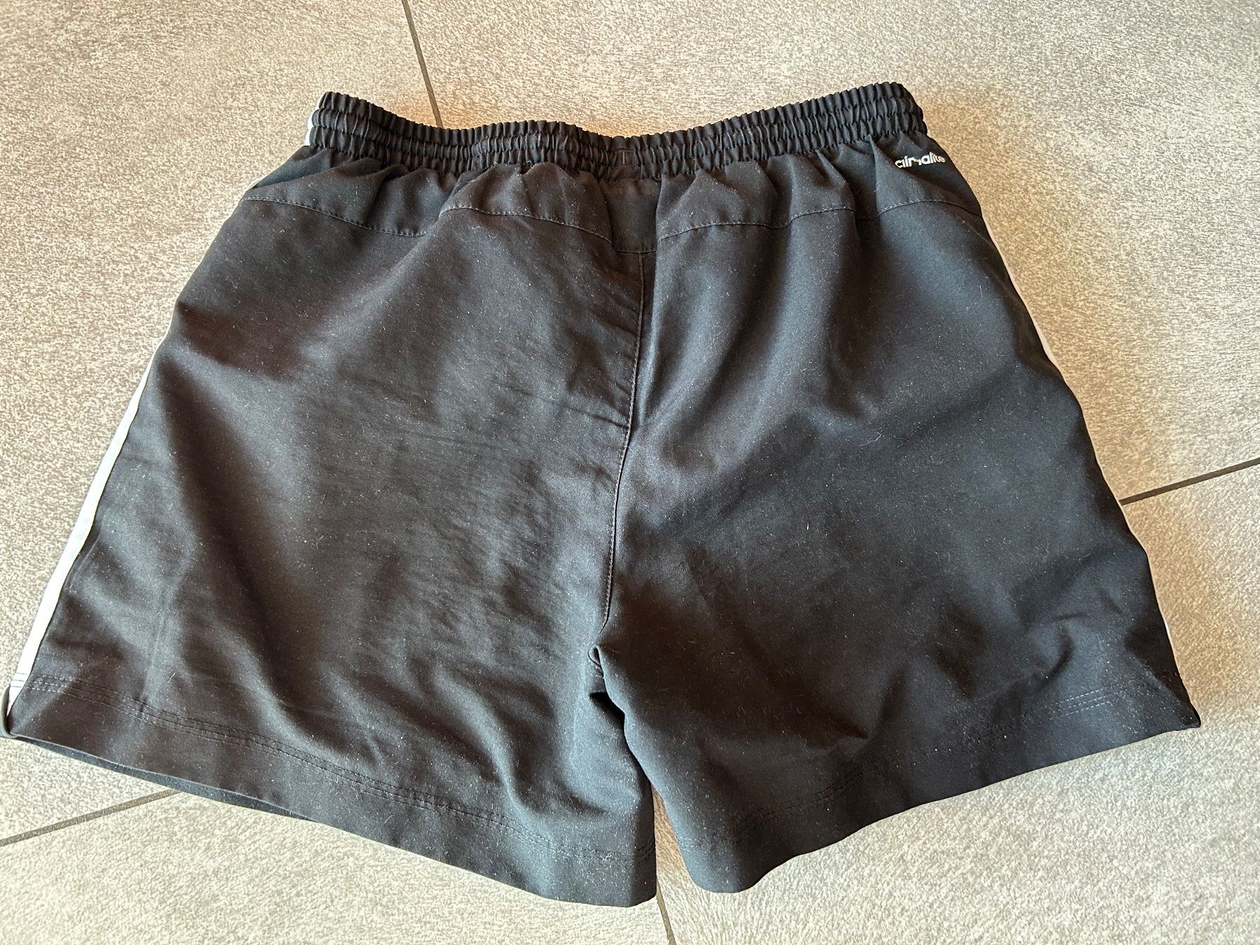 Adidas Pantaloni: Adidas Climalite Shorts 152 kurze Hose – Usato da Arbedo venduto da nadia1973 1