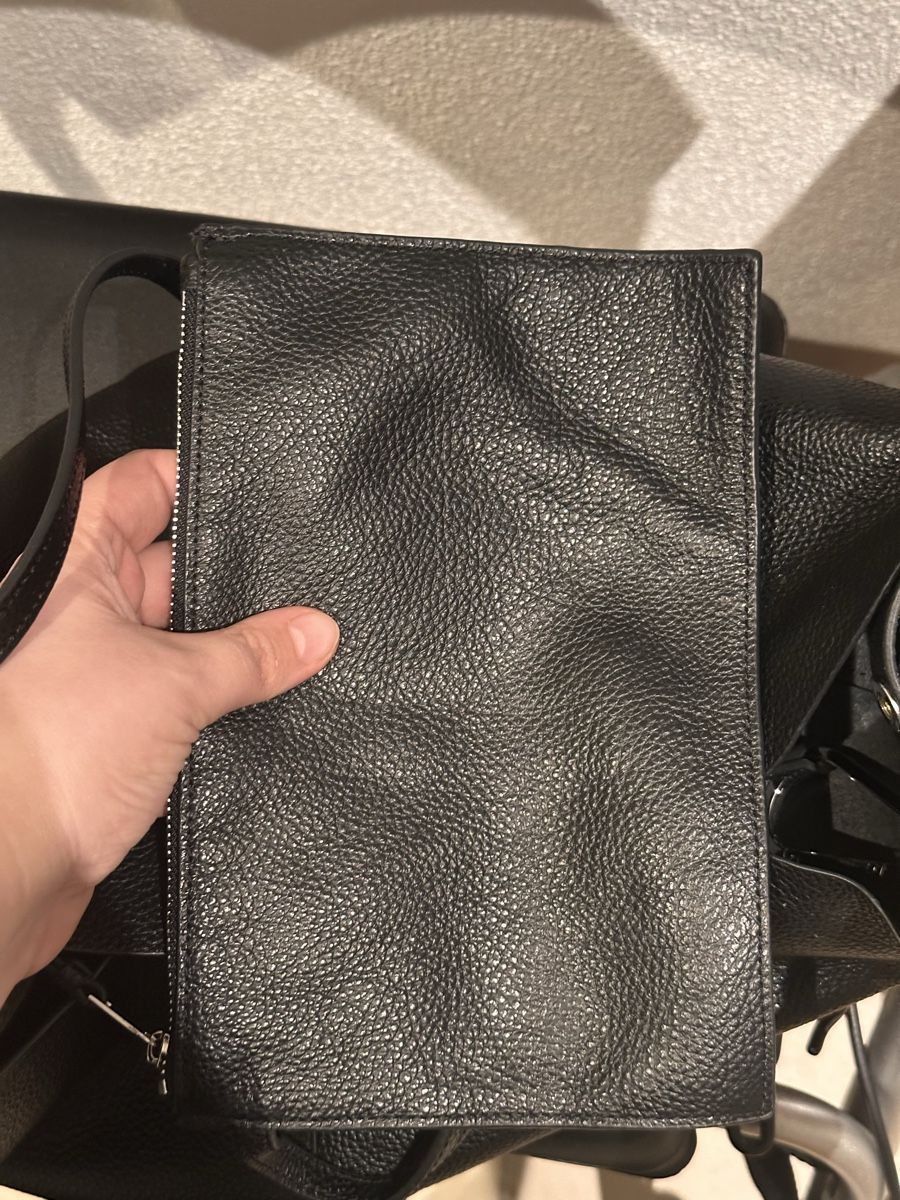 Allsaints Borse: Allsaints Leder Tote Medium mit Pouch Etui – Usato da Triengen venduto da Meetmeatthebodega 6