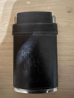 Fiaschetta in pelle Oldos con bicchierini - Elegante!