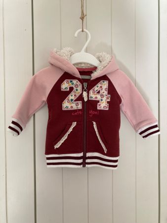 Jäckchen Grösse 68