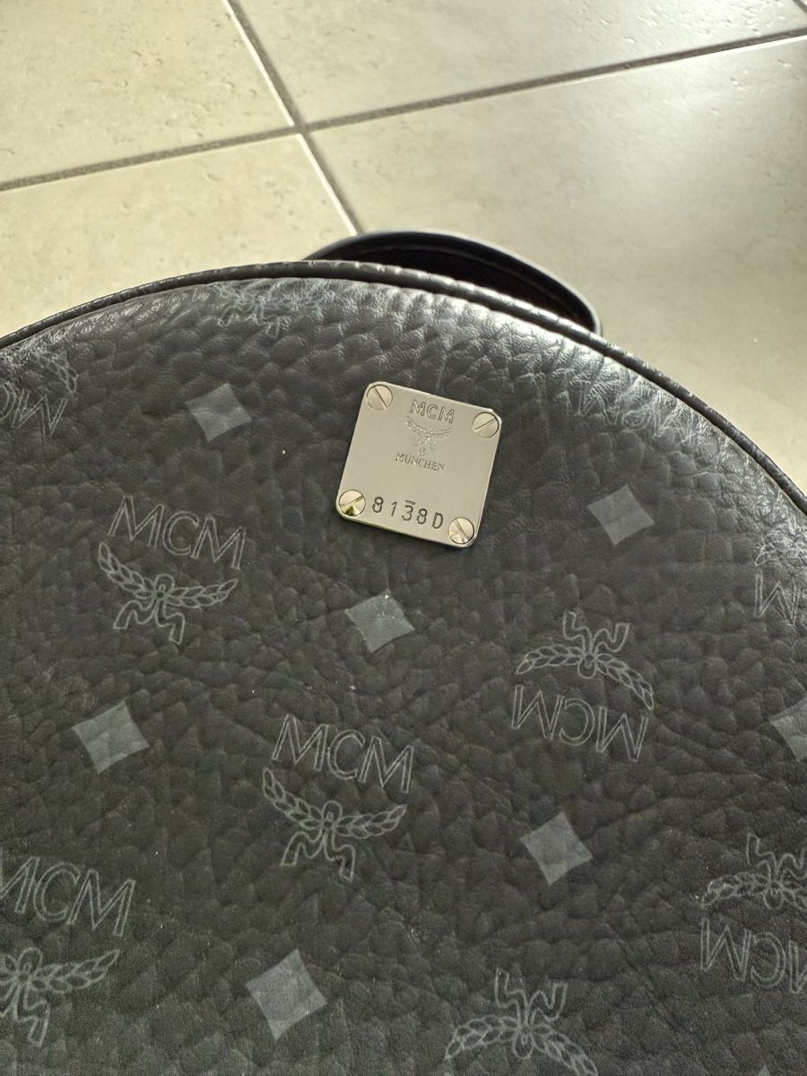 Mcm Zaini: MCM Rucksack schwarz Gr. M 100% original – Nuovo (secondo la descrizione) da Greifensee venduto da Tschappala 5