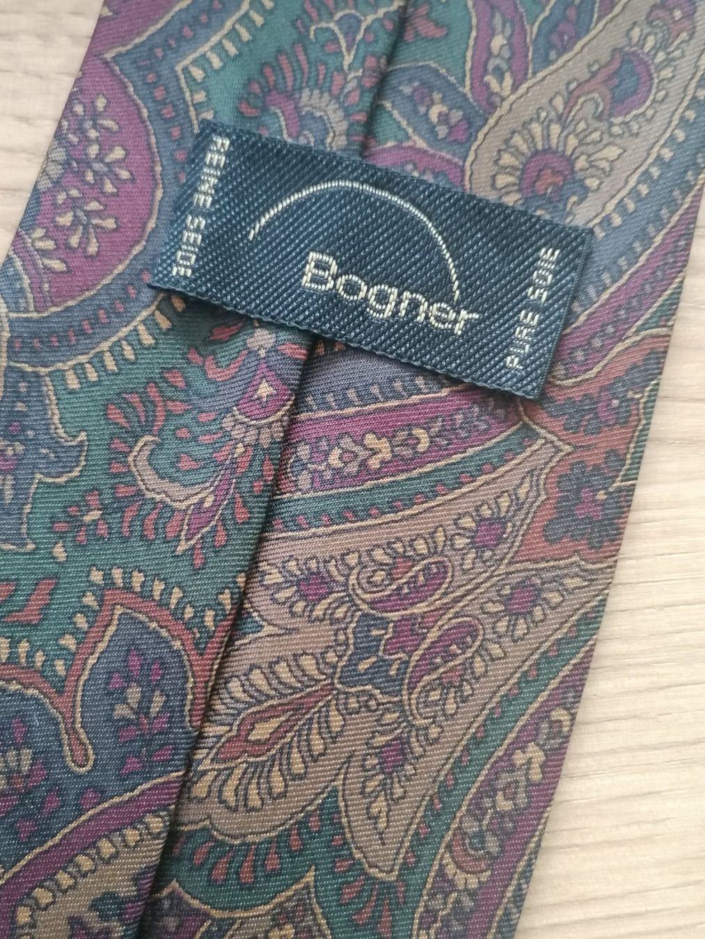 Bogner Cravatte: Bogner Krawatte 100% Seide - Nr. 220 – Usato da Basel venduto da vintagecollector 2