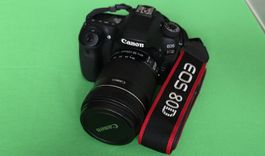 Canon EOS80D, 18-135 mm, Blitzgerät Speedlight, Fototasche,