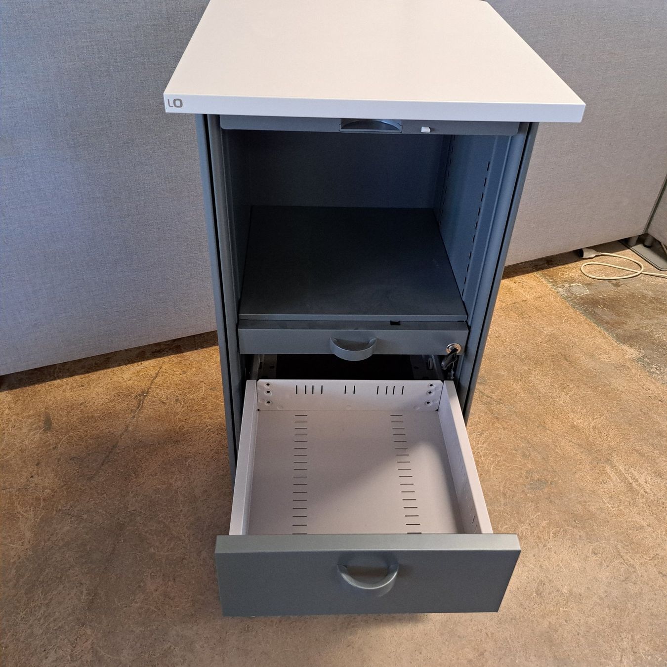 Banconi: Lista Caddy Büro Rollcontainer abschliessbar – Usato da Belp venduto da deal-now 3