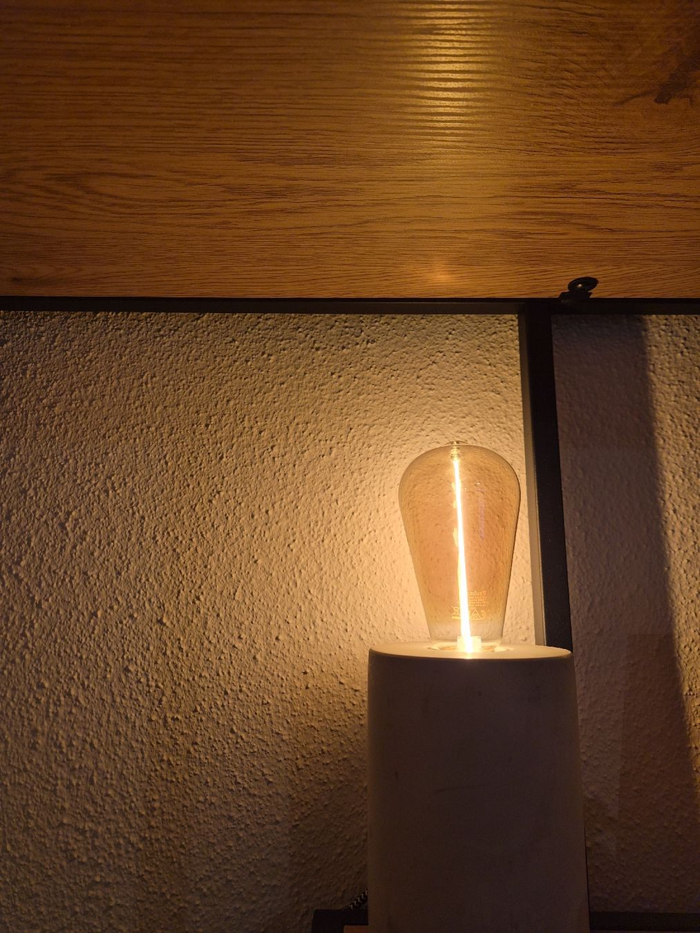 Lampen: Concrete Table Lamp Edison Bulb Good Condition – Neu (gemäss Beschreibung) aus Maur von Sofi___ 1