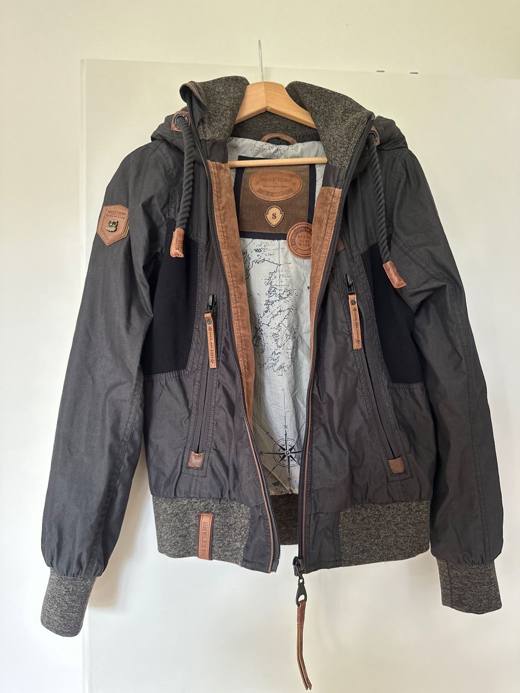 Naketano Giacche: Jacke Naketano S NEU – Nuovo (secondo la descrizione) da Zürich venduto da ong8