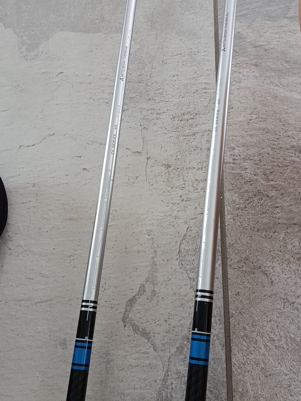 Taylor Made Mazze & Set: Golfschläger (Driver und Holz 3) – Usato da Rothrist venduto da rehli625 4