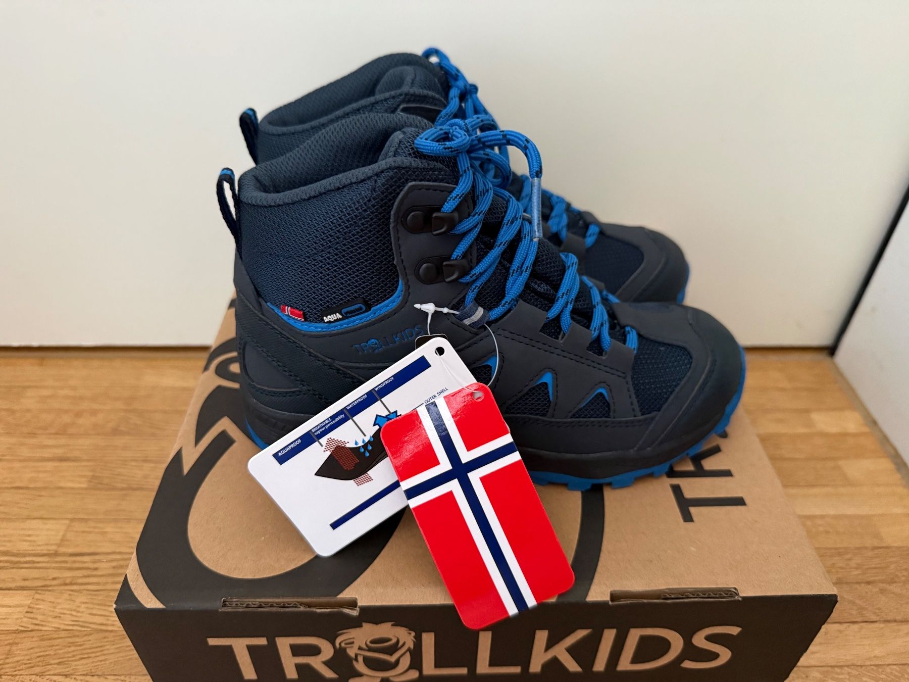Scarpe per ragazzi: Wanderschuhe Trollkids Gr. 33 neu – Nuovo e nell'imballaggio originale da Zürich venduto da makmakmak 1