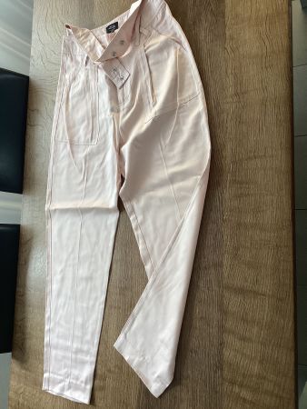 AVANT PREMIERE HOSE GR.36 Bundhose rosa/lachs / MANOR / NEU