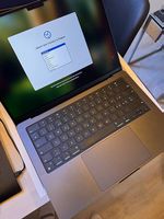 MacBook Pro 14" M4 Pro  48 Go RAM  SSD 2To  Batterie100 %