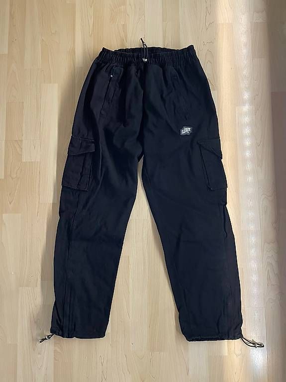 Pantaloni: Elevate Cargopants – Usato da Thun venduto da von21