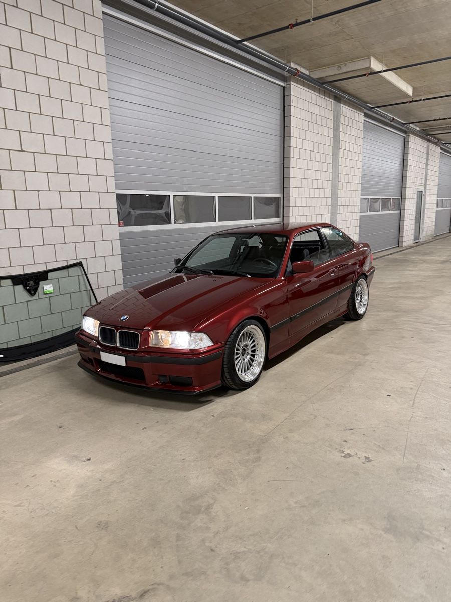 BMW Automobili: BMW E36 325i Coupe (1992) Non-Vanos   – Usato da Oberglatt ZH venduto da Ellarenzy 6