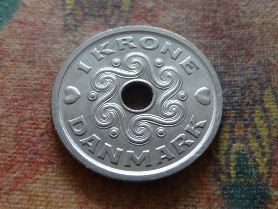 Tutti le monete: DANEMARK  1  Krone  2004  (Z) – Usato da Romanel-sur-Lausanne venduto da Swift13 1