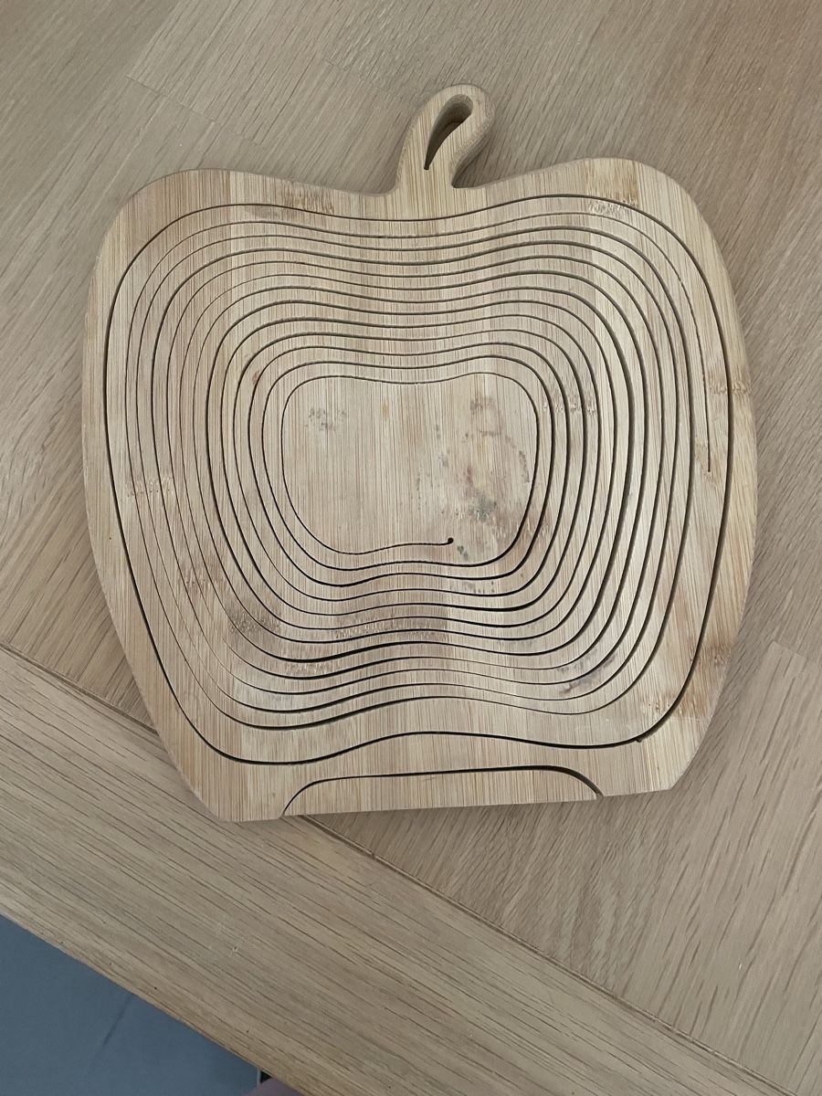 Altro per la casa: Faltkorb Apfelform Holz  – Usato da Aarau Rohr venduto da keedom 1