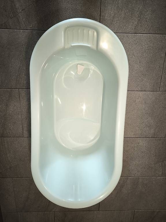 Vasche da bagno: Bébé-jou Babybadewanne mit Gestell – Usato da Sulzbach venduto da Dida2985 4