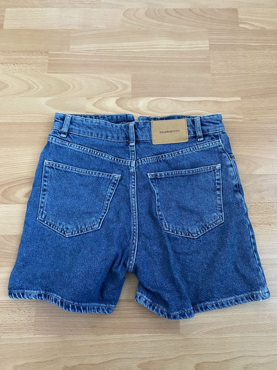 Pull&Bear Jeans: Kurze Jeanshose – Gebraucht aus Boll von schueleli 1