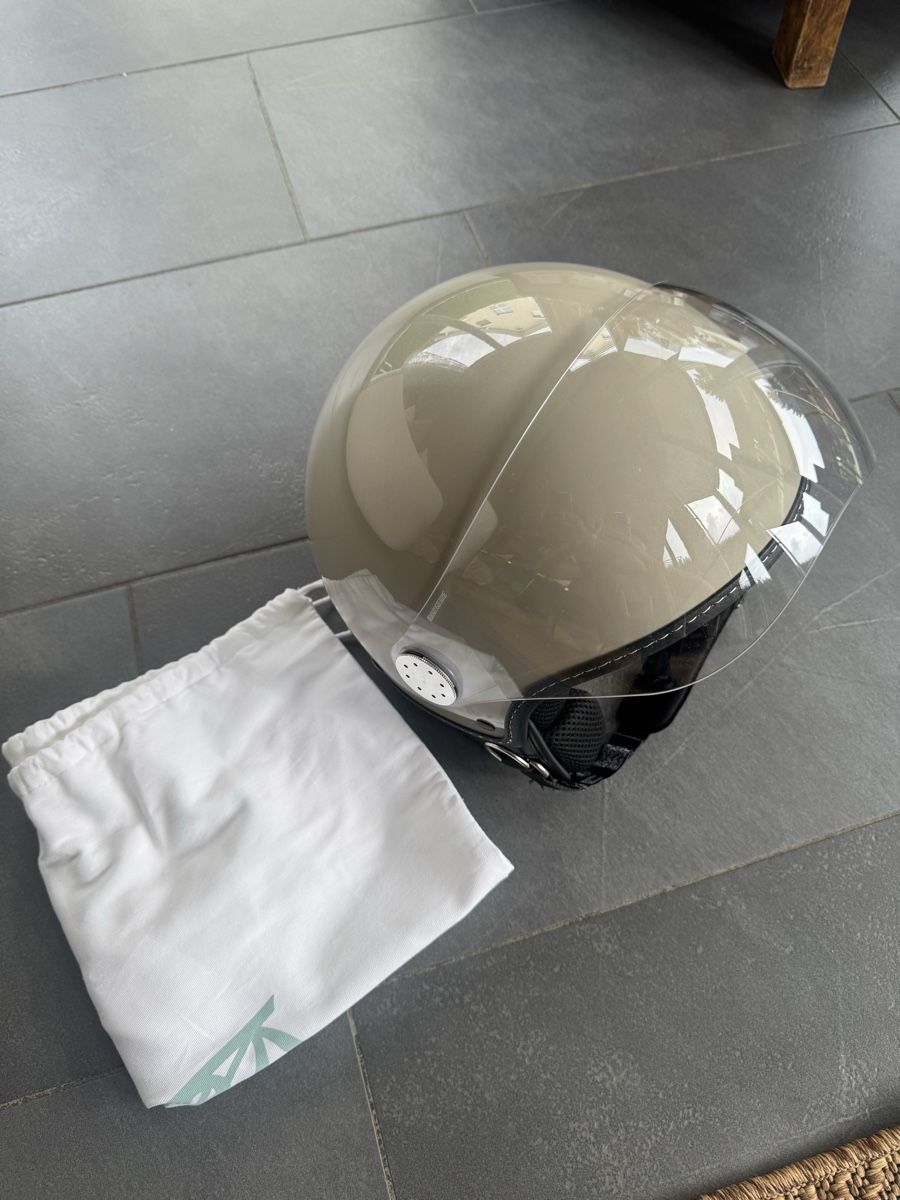 Vespa Caschi & visiere: NEU Vespa Helm beige, grösse S – Nuovo e nell'imballaggio originale da Abtwil SG venduto da cagostini 1