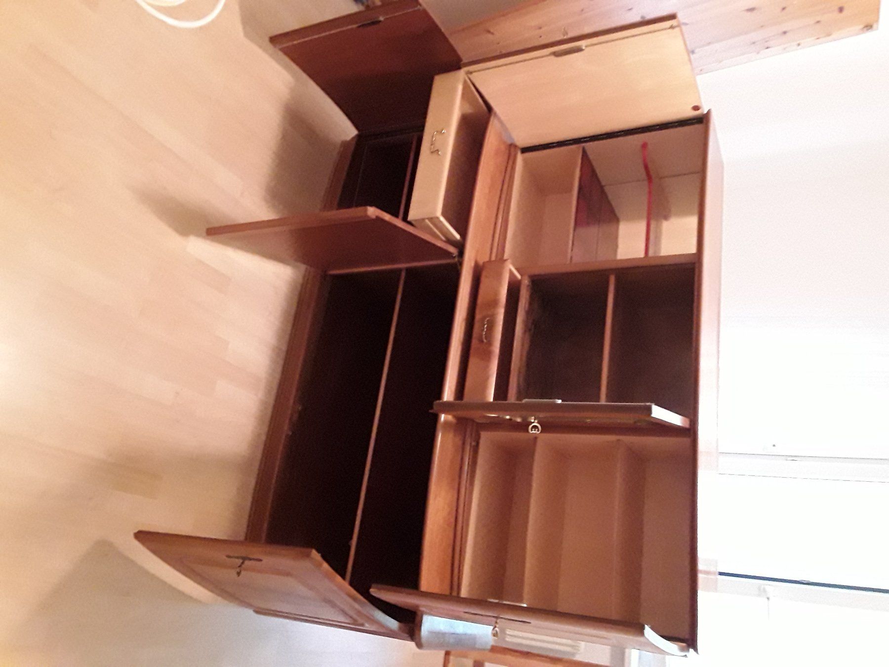 Credenze: Buffetschrank Vintage Stil – Usato da Jegenstorf venduto da jeep