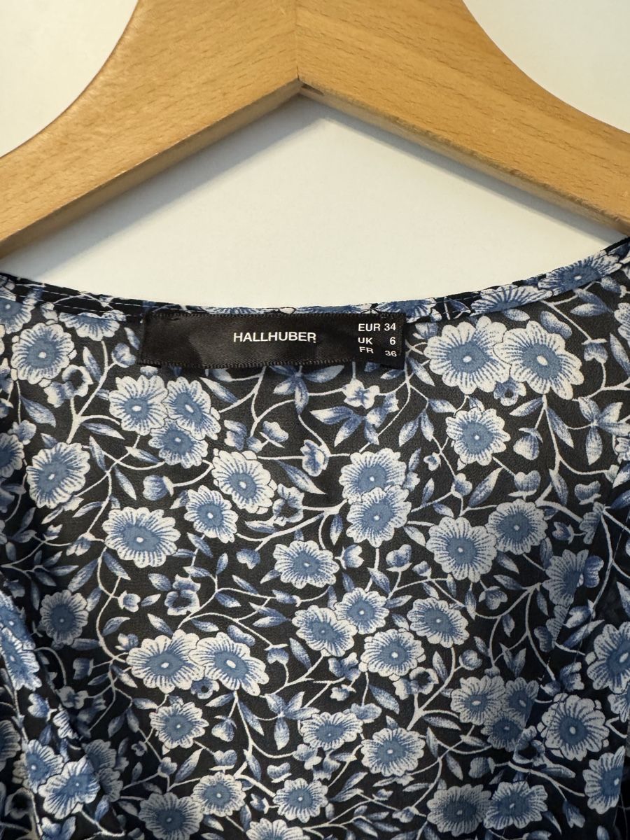Hallhuber Vestiti: Hallhuber Kleid mit Blumenmuster Grösse 34 – Nuovo (secondo la descrizione) da Flumenthal venduto da Krajan 5