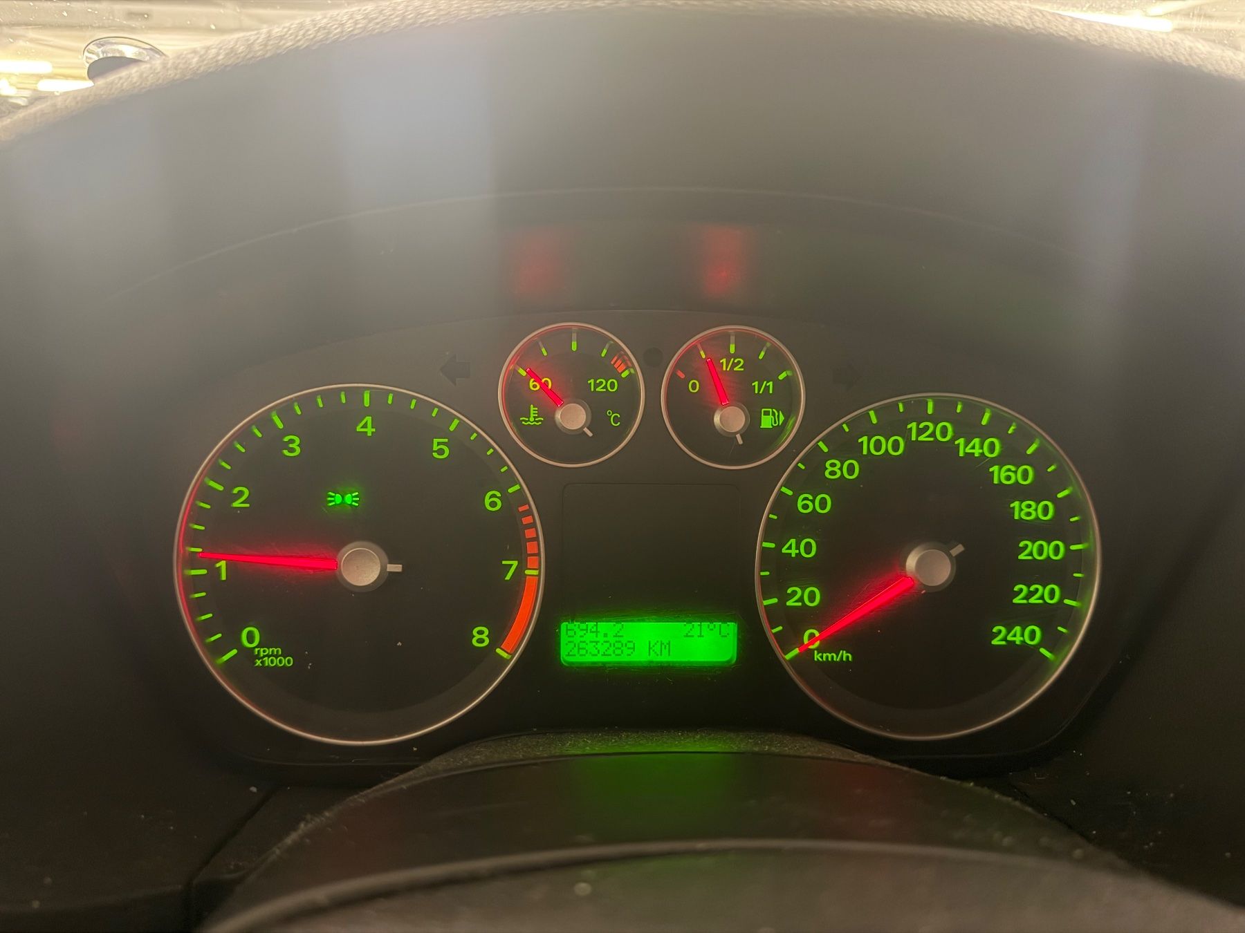 Ford Automobili: Ford Focus 1.6 16V Schwarz – Usato da Wängi venduto da TimoTG97 9