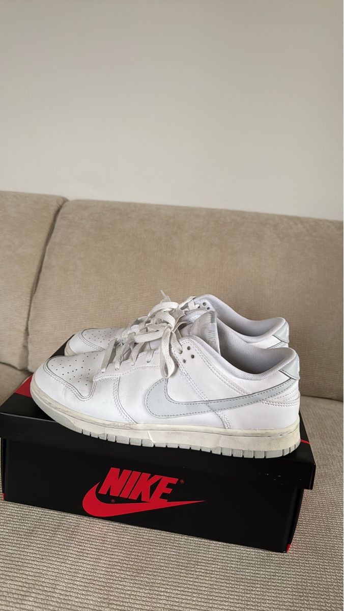 Nike Herrenschuhe: Nike Dunk Low Sneaker – Gebraucht aus Zürich von JacoN01
