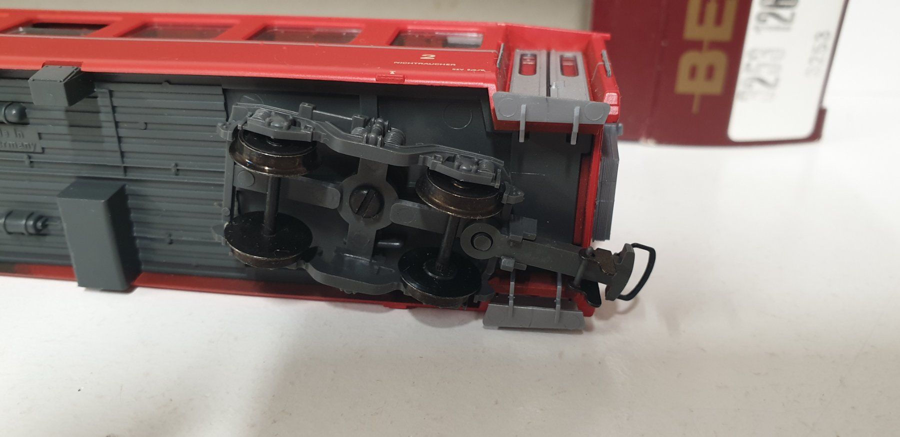 Bemo Modelleisenbahnen: Bemo RhB Personenwagen 3253 126 – Neu (gemäss Beschreibung) aus Geroldswil von TopTrain54 3
