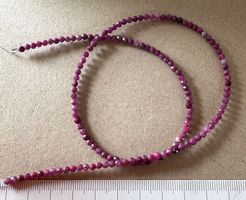 Rubin facettiert  3 mm 43 cm exclusiver Strang für TOP Kette