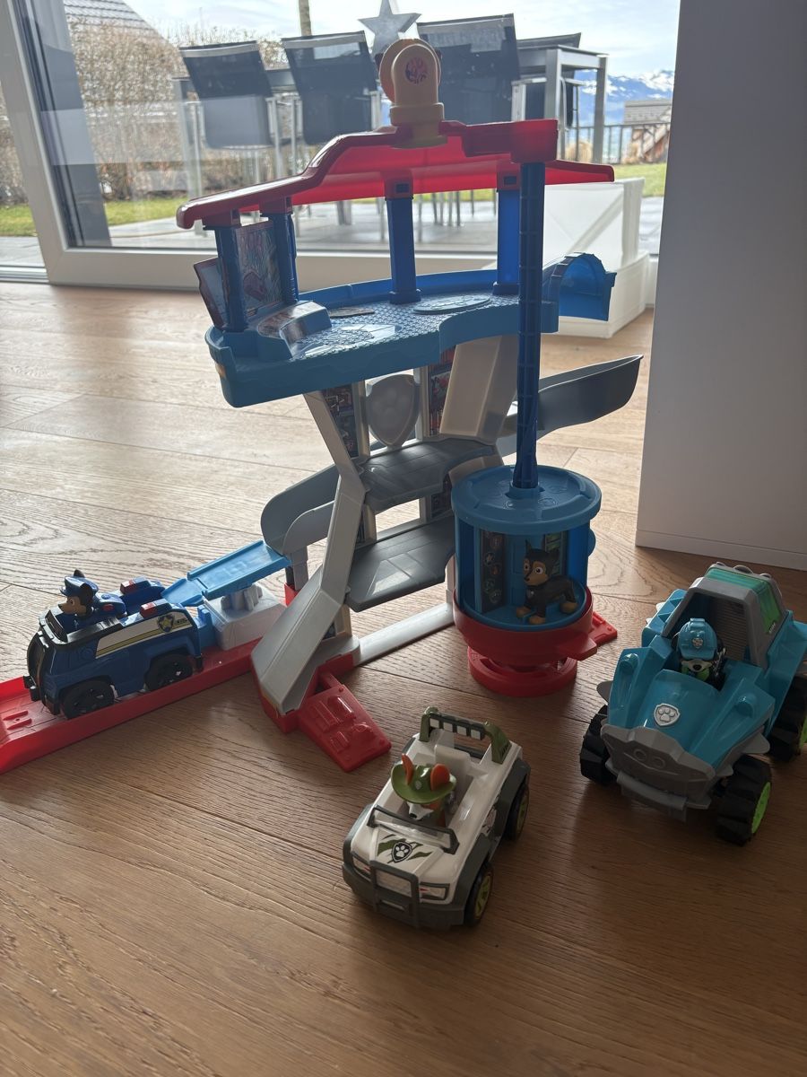 Spielzeuge: Paw Patrol Turm  – Gebraucht aus Rieden SG von bebbi08