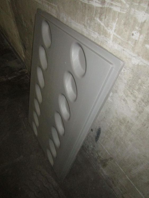 Pallets: Paletten-Deckel PP grau 1200x800mmx40mm – Usato da Eschenbach SG venduto da brocarte 7