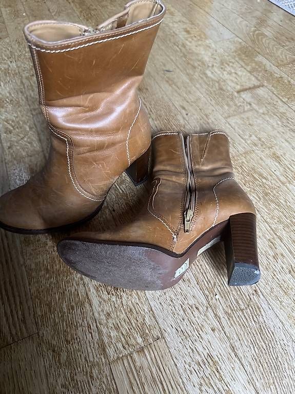 Scarpe da donna: Damen Stiefeletten Gr. 38 – Usato da Grindelwald venduto da hintkar