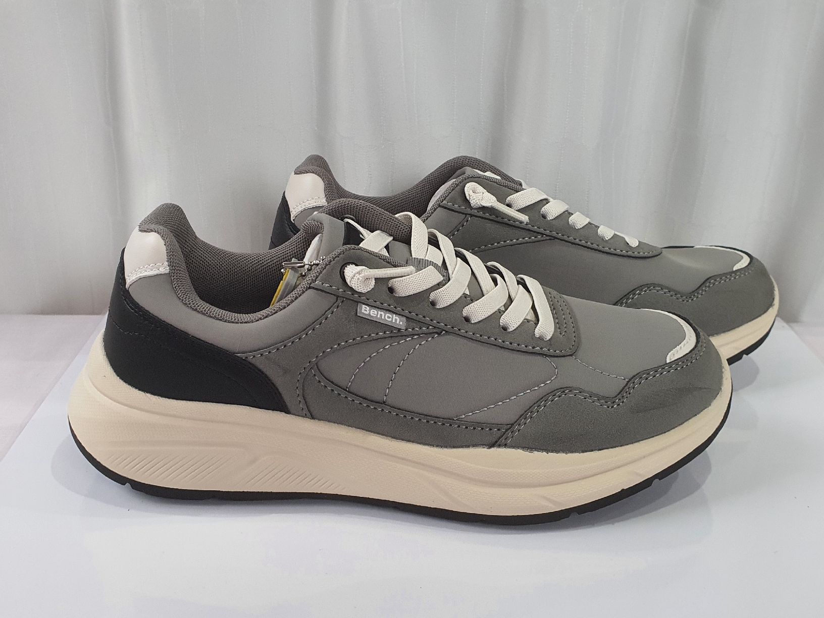 Bench Scarpe da uomo: Gr. 42 - Bench. Sneaker, Neu – Nuovo e nell'imballaggio originale da Nürensdorf venduto da sal_g2bz 1
