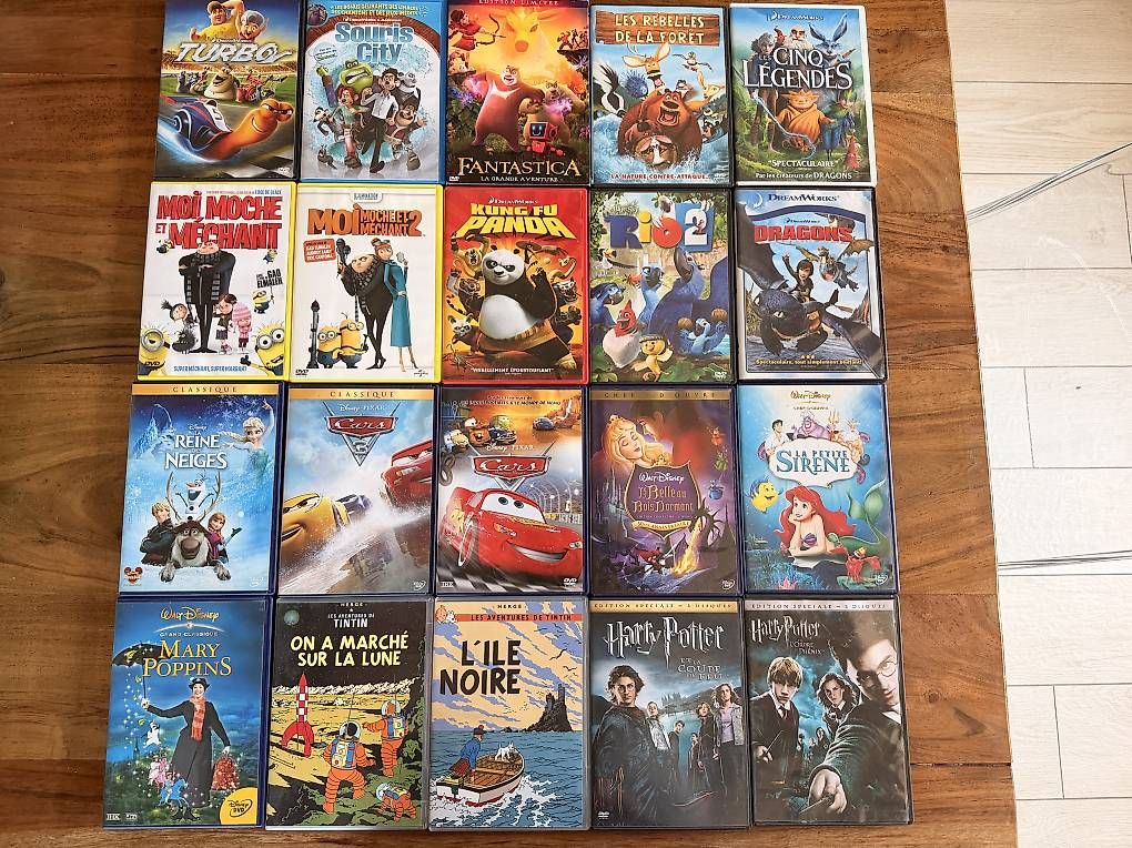 Alle DVDs: DVD dessin animé - chacun = 2.-  – Gebraucht aus Essertines-Yverdon von clemesitpa