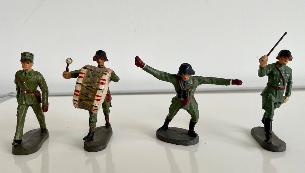 4x Spielzeugfiguren Elastolin Schweizer Armee 1