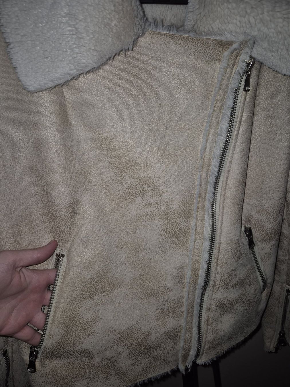 Giacche: Forever 21 Jacke mit Kunstfell – Usato da Aesch BL venduto da sar_j59l 9