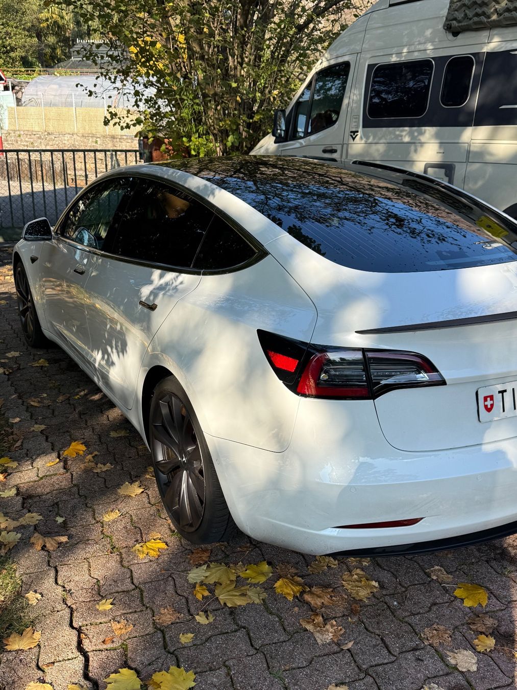 Tesla Automobili: Tesla Model 3 Perfomance & Full Self Driving – Usato da Tegna venduto da gae_657d 3