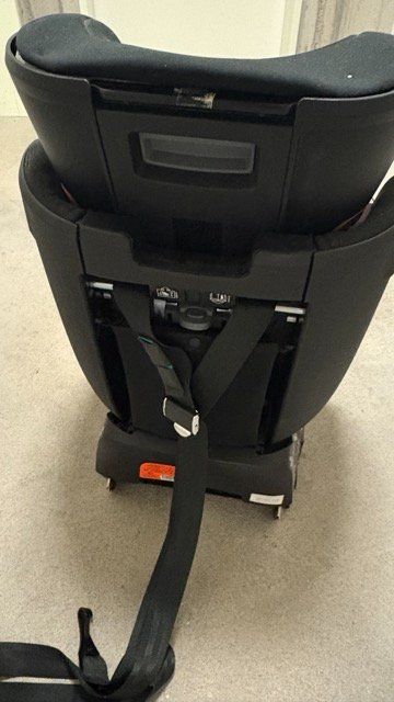 Britax Römer Seggiolini per auto: Britax Römer Advansafix IV M – Usato da Bergdietikon venduto da moritz378 2
