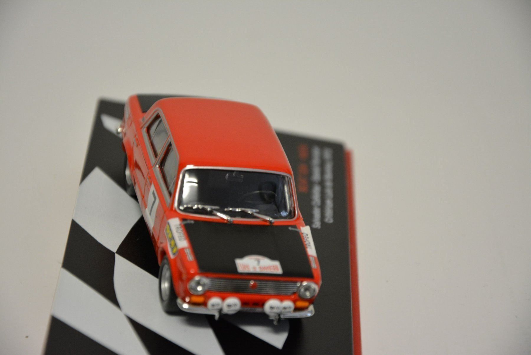 Seat Modellautos: Seat 124 1600 1972 , 1:43 – Neu und originalverpackt aus Goldach von Feivel9 2