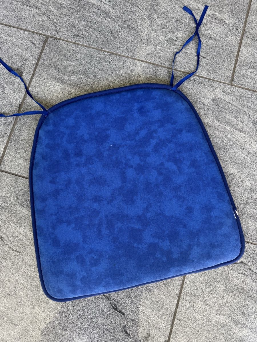 Cuscini: 6 Sitzkissen  – Usato da Oberentfelden venduto da Judyku 1