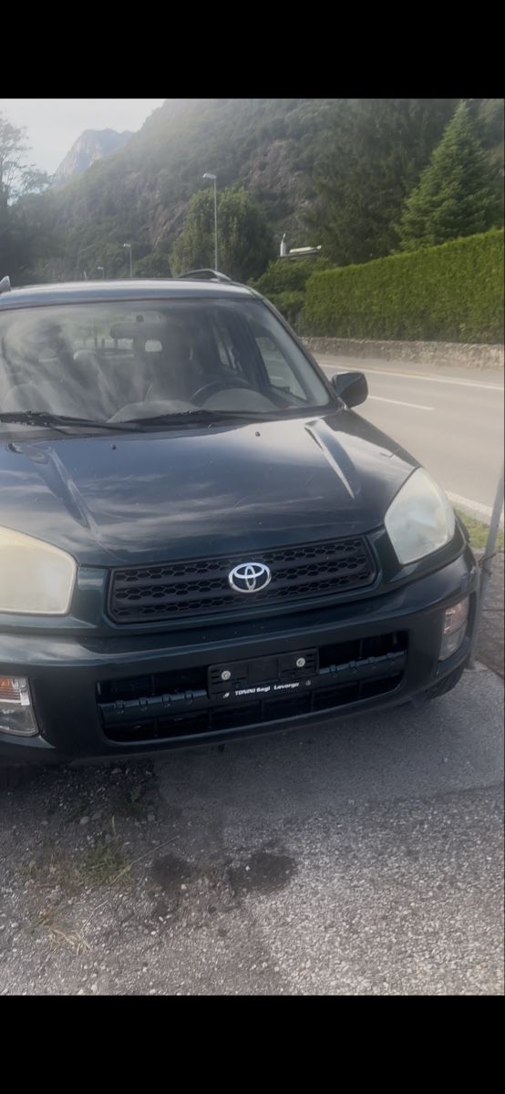 Toyota Autos: Toyota RAV4 2.0 Benziner – Gebraucht aus Clarens von mon_2g5h