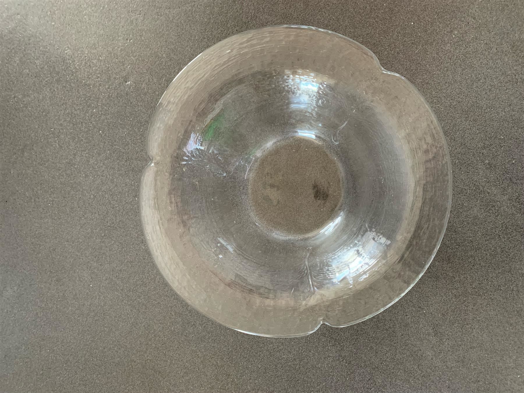 Glasi Hergiswil Schalen: Glasi Hergiswil Kleeblatt Schale – Gebraucht aus Fribourg von tschjoly 1